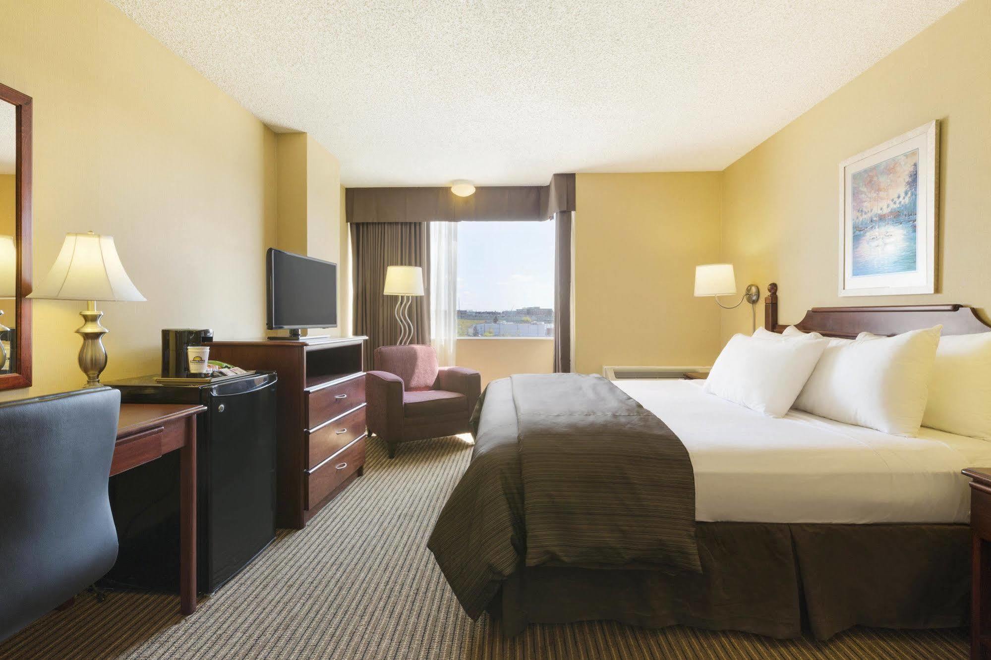 Days By Wyndham South 3* Calgary